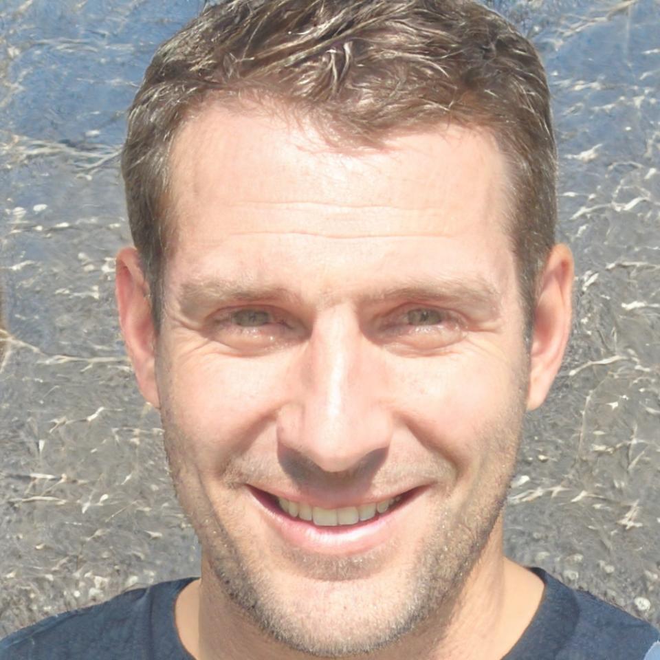 Portrait de Théodore Bellanger, Directeur Pédagogique chez velquorinex